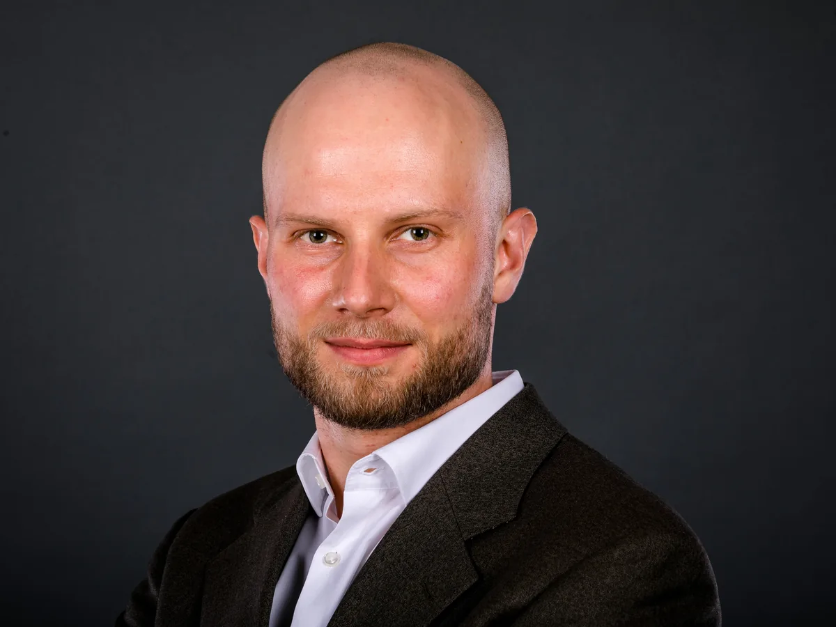 Florian Höper, Porträt